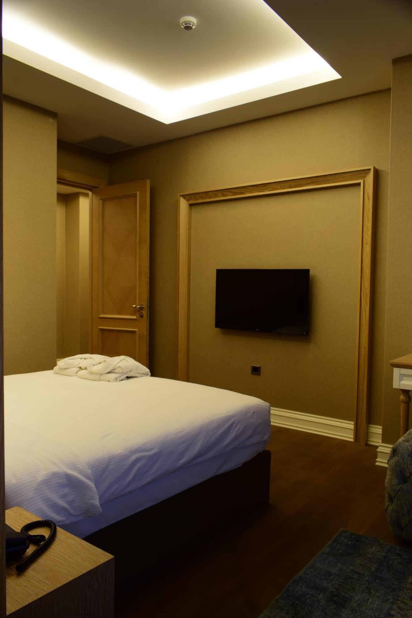Bof Hotels Ceo Suites Atasehir Provincia di Provincia di Istanbul Esterno foto